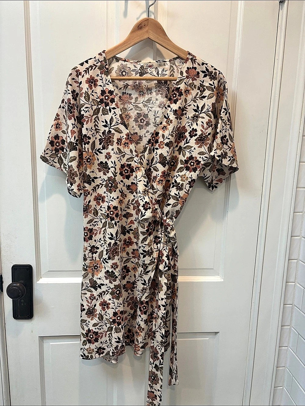 Faherty Floral Wrap Mini Dress Size Small